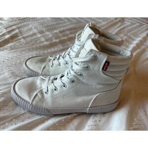 Levi’s Women’s White Canvas High-Top Sneakers Style 520410W931 Size 8